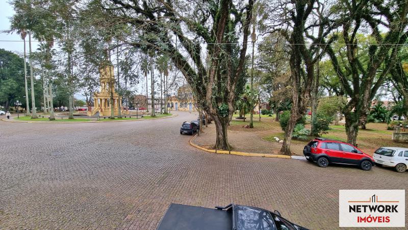 PRÉDIO COMERCIAL PRC1164045