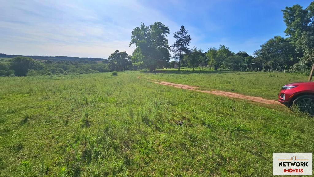 ÁREA DE TERRAS ART1248014