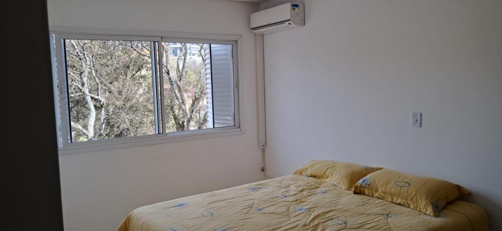 APARTAMENTO SEMI MOBILIADO APS1328596