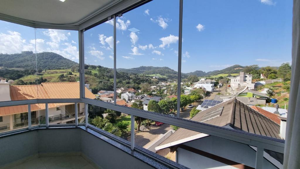 APARTAMENTO SEMI MOBILIADO APS1328555