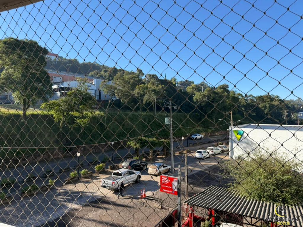 APARTAMENTO SEMI MOBILIADO APS1329561