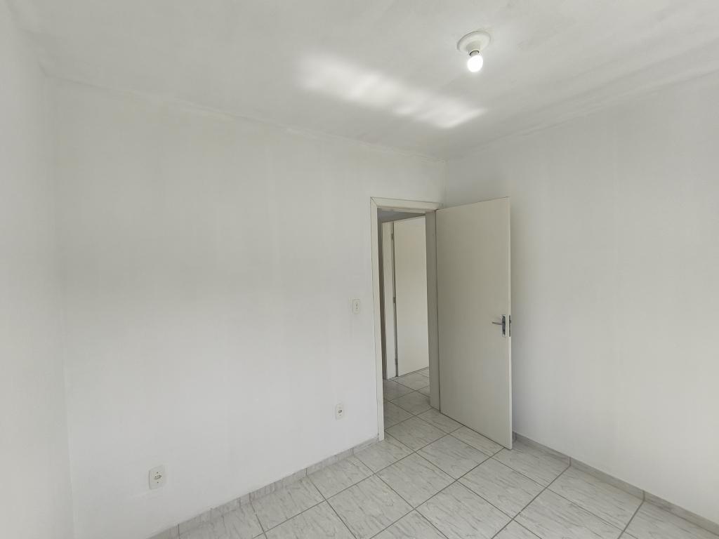 APARTAMENTO SEMI MOBILIADO APS1328909