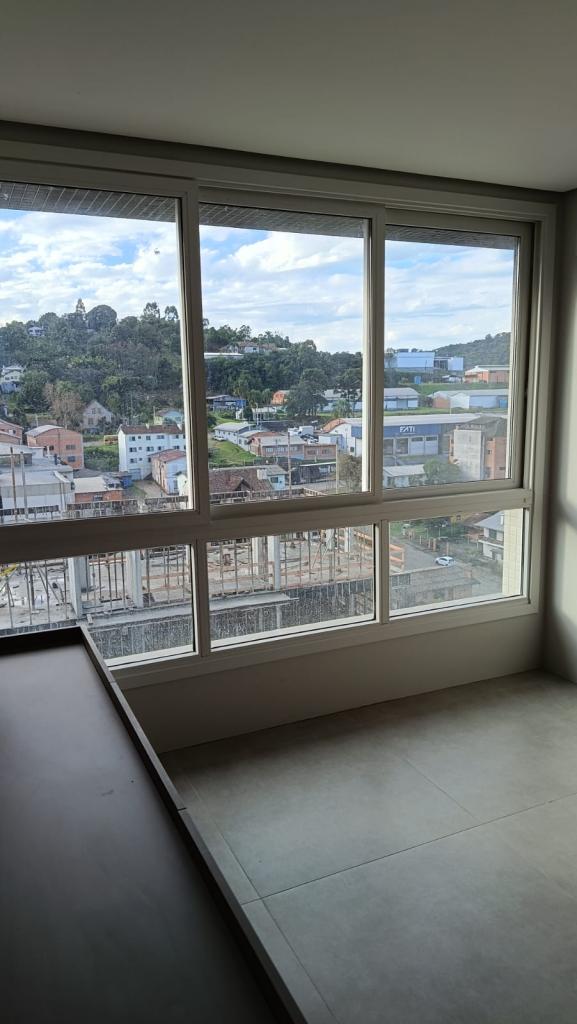 APARTAMENTO SEMI MOBILIADO APS1329725
