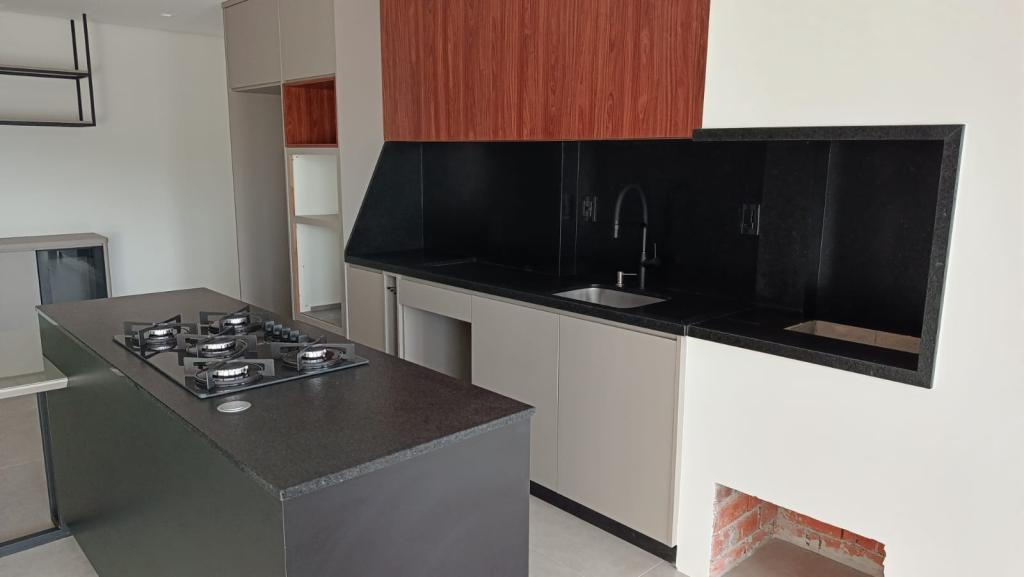 APARTAMENTO SEMI MOBILIADO APS1329725