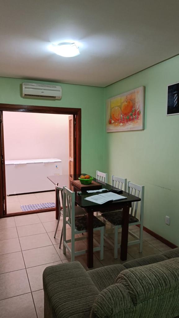 APARTAMENTO SEMI MOBILIADO APS1329735