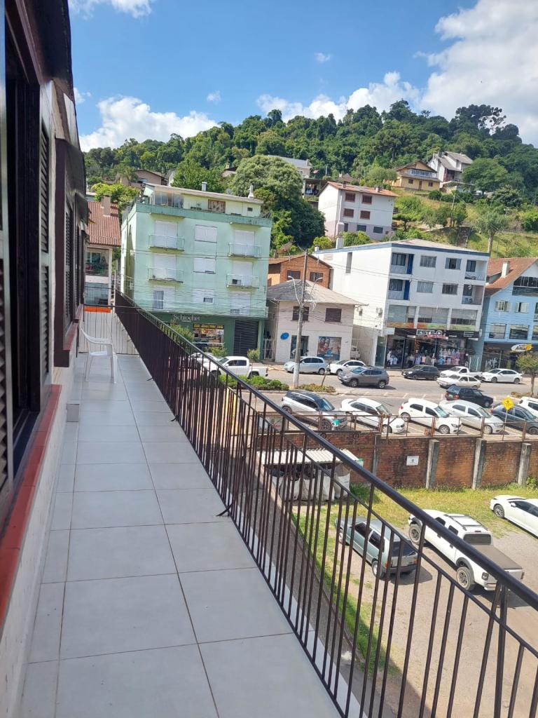 APARTAMENTO SEMI MOBILIADO APS1329017