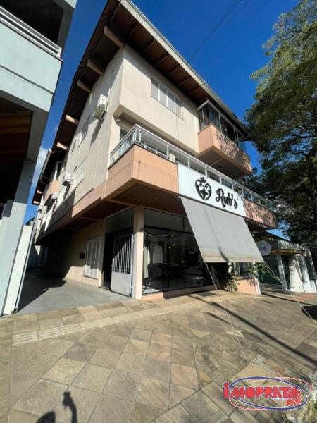 SALA COMERCIAL SUPERIOR
