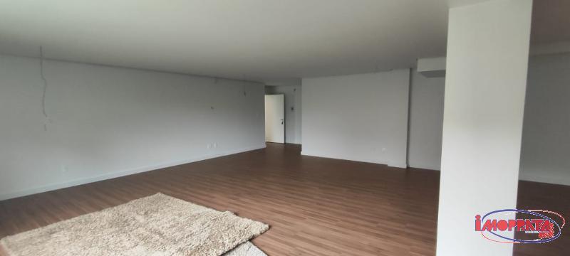 SALA COMERCIAL