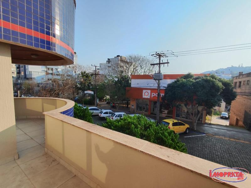 SALA COMERCIAL SUPERIOR