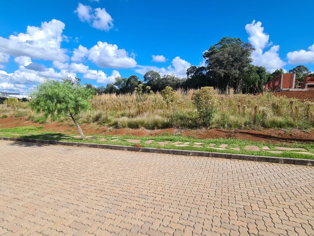 TERRENO EM CONDOMÍNIO,  TEC1211959