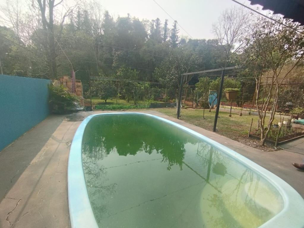 PRÉDIO COMERCIAL E RESIDENCIAL PCR52491G